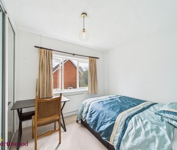 1 bedroom in a house share to rent - Photo 4