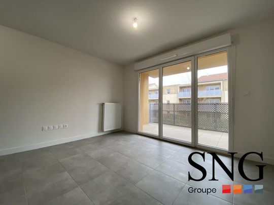 T2 AVEC BALCON ET PARKINGS - Photo 1