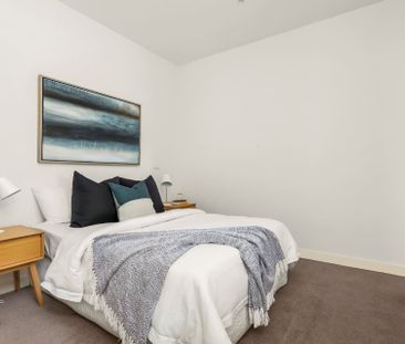 Thinking of selling? Contact our agent - Photo 1