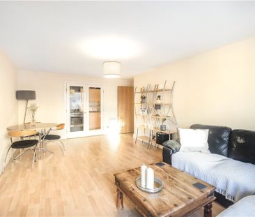 Smugglers Way, Wandsworth, SW18 1EB - Photo 1