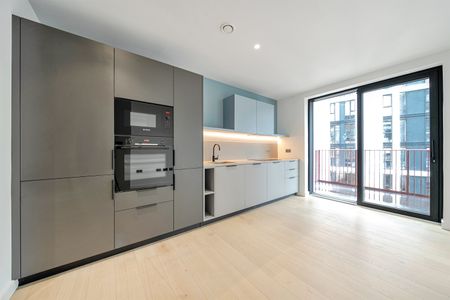 Available from Now - Studio, Furnished - Photo 5
