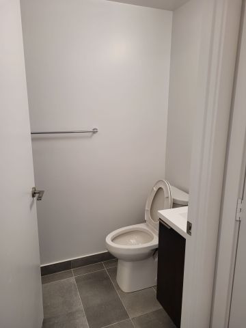 For Lease - 203 College Street Unit# 2309, Toronto, Ontario - Photo 5