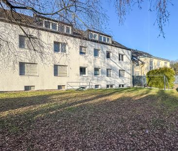 Klein, fein, renoviert: Dachgeschosswohnung mit Stellplatz in Refrath - Photo 5