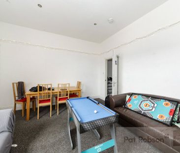 Cartington Terrace Room 6, Newcastle-Upon-Tyne - Photo 5