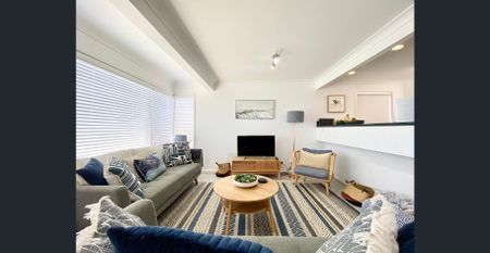 Modern and Quiet! - Photo 2