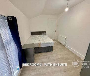 4 bedroom terraced house to rent - Photo 5