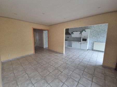 MAISON 5 pièce(s) - 96m² - Photo 3