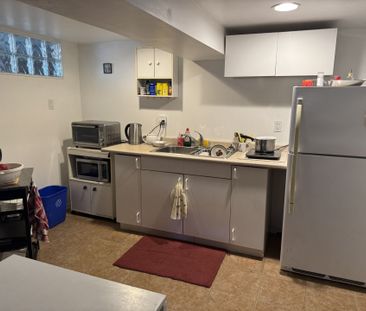 For Lease - 1407 Kenmuir Avenue Unit# main floor, Mississauga, Ontario - Photo 5