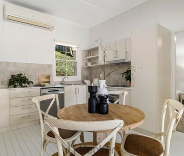 Waterfront Living in Sought-After Eleebana - Photo 4