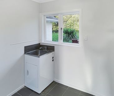 Henderson 3 bedroom house - Photo 2