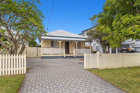 26 Ludgate Street, Banyo QLD 4014 - House For Rent | Domain - Photo 5