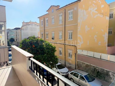 Apartamento T3 em Lisboa - Photo 2