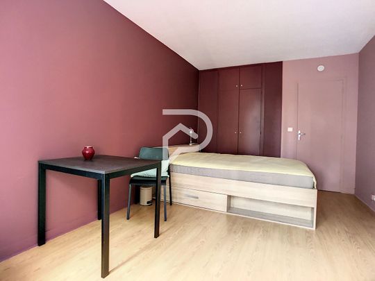 À COURBEVOIE À louer Appartement 1 pièce 23 m2 Loyer 790,00 €/mois charges comprises * - Photo 1