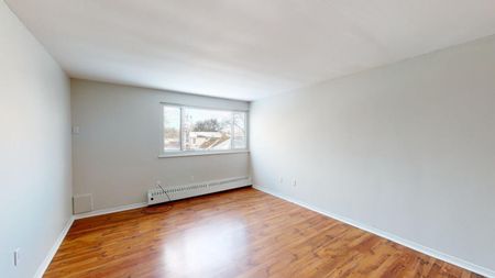 One Bedroom Apartment - Photo 4