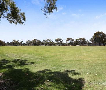 2/115 Park Crescent, Williamstown North - Photo 4