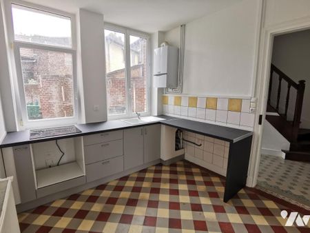 Maison à louer à ROYE - Photo 4