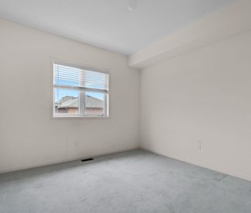 For Lease - 86 Ness Drive, Richmond Hill, Ontario - Photo 5