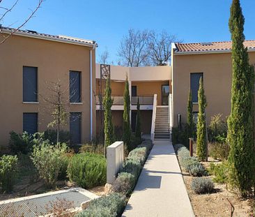 Eguilles 10 mn d'Aix en Provence T4 Duplex Meublé avec garage - Photo 6