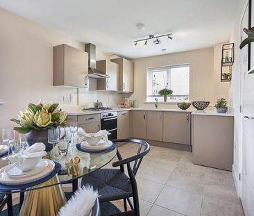 3 bedroom semi-detached house to rent - Photo 4