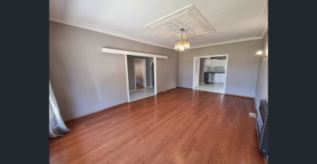 A Fresh New Look! - Photo 2