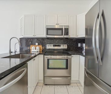 For Lease - 2172 Dawson Crescent, Innisfil, Ontario - Photo 6