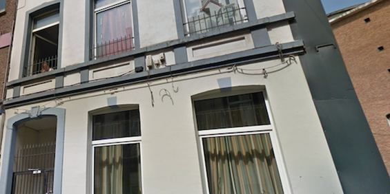 Studio proche de Rive Gauche à 6000 Charleroi - Photo 3