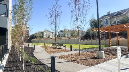 Luxury Living: Brand New 2 Bed + Den Condo The Largest Unit In The Building. - Photo 3