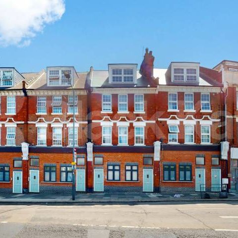 Burnley Road, London, NW10 - Photo 1