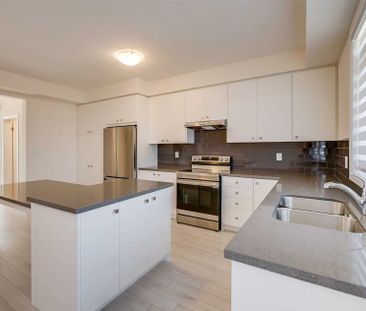 For Lease - 53 Ravenbury Street, Brampton, Ontario - Photo 5