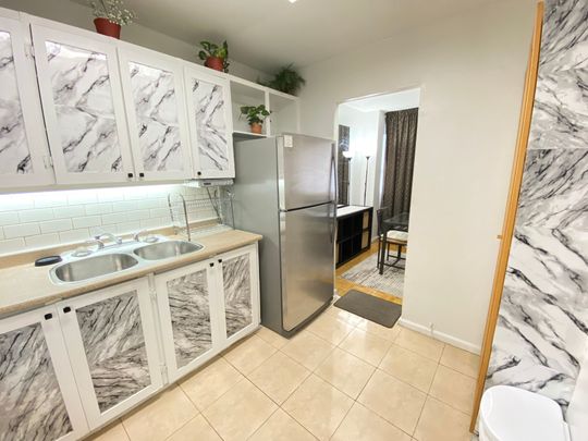 For Lease - 100 Leeward Glenway N/A Unit# 912, Toronto, Ontario - Photo 1