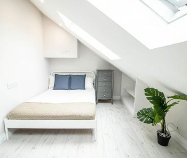 7 bedroom terraced house to rent - Photo 2