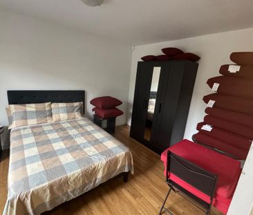 Chambre à louer - Photo 2