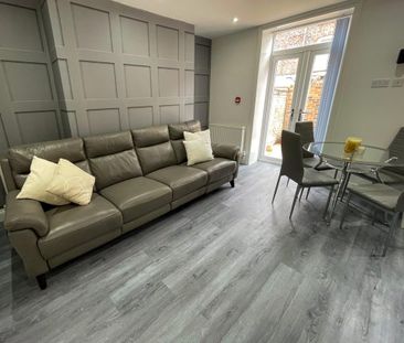 4 bedroom house to rent - Photo 1