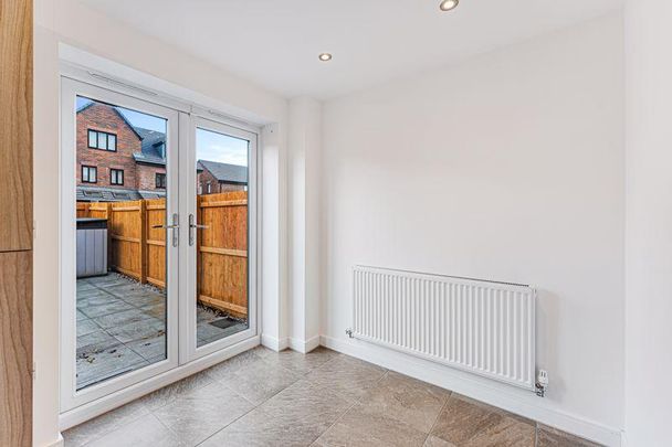 3 bedroom detached house to rent - Photo 1