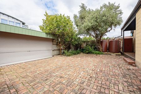 692 Canning Street, Carlton North VIC 3054 - Photo 4