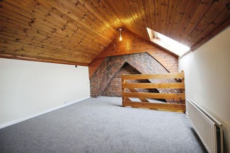 3 bedroom terraced house to rent - Photo 2