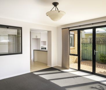 50 Mathieson Street, Carrington NSW 2294 - House For Rent | Domain - Photo 2