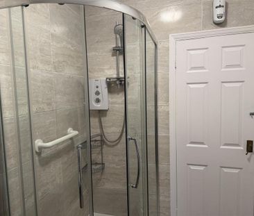 2 bedroom terraced house to rent - Photo 2