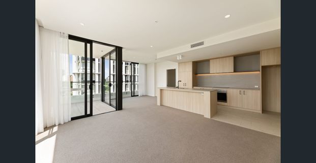 6 Month Leases Available - 2 Weeks Free Rent for all Approved Tenancies - Photo 1