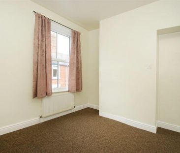 2 bedroom House To Let - Photo 5