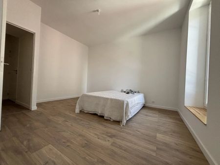 Location Appartement 3 pièces 55m² CAGNES SUR MER 06800 - Photo 3