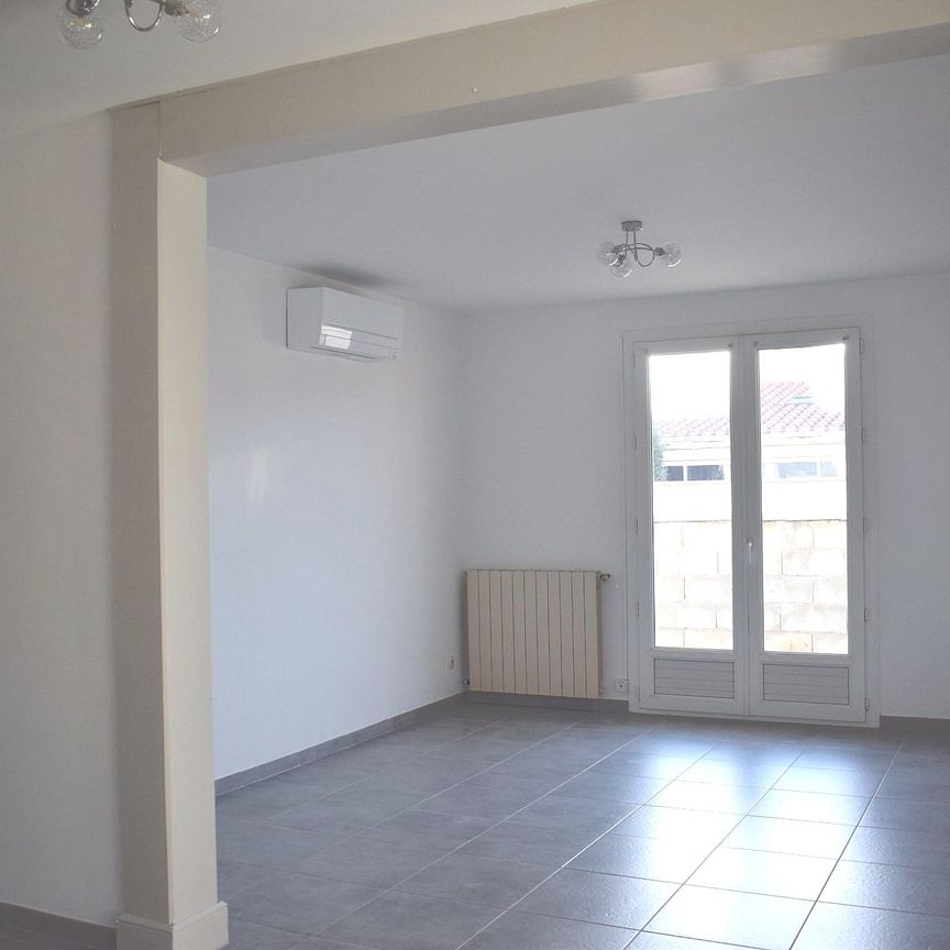 Location Maison 5 pièces 109m² ST NAZAIRE D AUDE 11120 - Photo 1