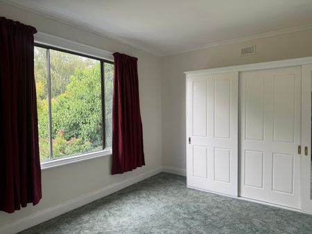 28 Giblin St, 7008, Lenah Valley - Photo 3