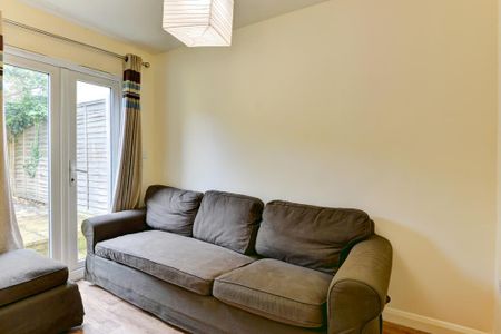 5 bedroom house to rent - Photo 2