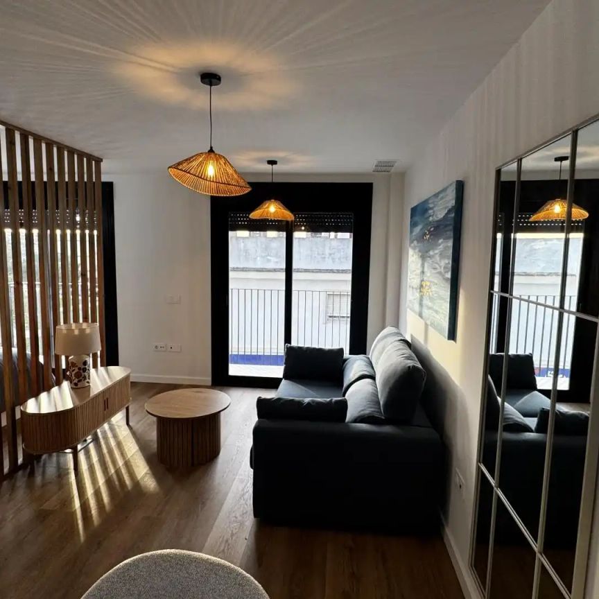 Piso de alquiler en Calle Batalla de Cardela, 1, Chapín - Campus Universitario - Navinco - Photo 1