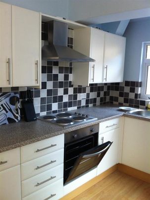 Victoria Park, Bristol - Photo 1