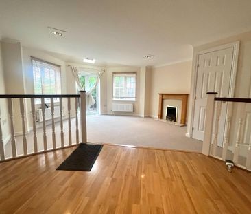 4 bedroom semi-detached house to rent - Photo 5