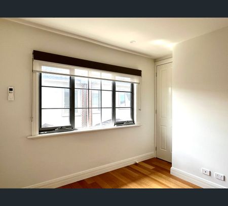 2/7B Montgomery Street, Brighton East, Vic 3187 - Photo 3
