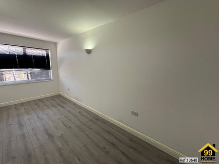 3 bed Apartment in Earle Street Newton-le-Willowa, Newton-le-Willows, WA12 9LW - Photo 4