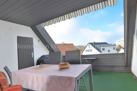 Moderne Dachgeschosswohnung mit großer Loggia und Balkon in Senden-Ay! - Photo 4